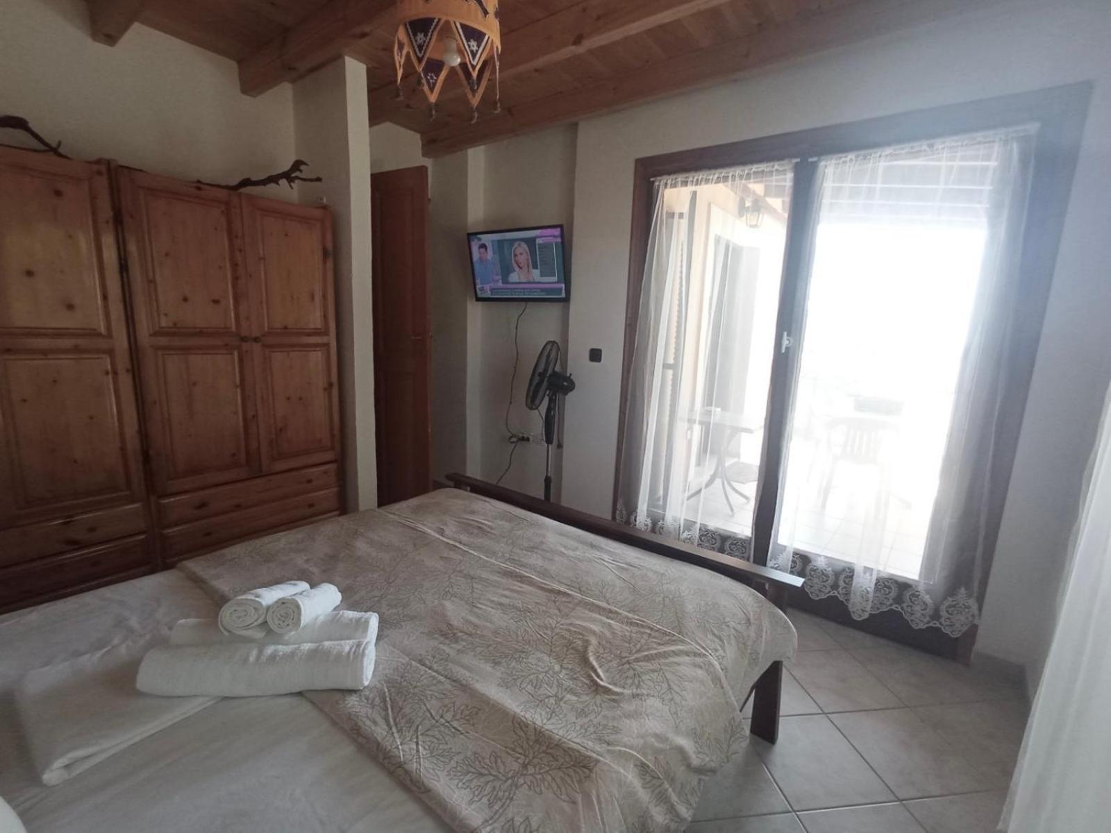 Marina House Next To Halikounas Beach 外观 照片